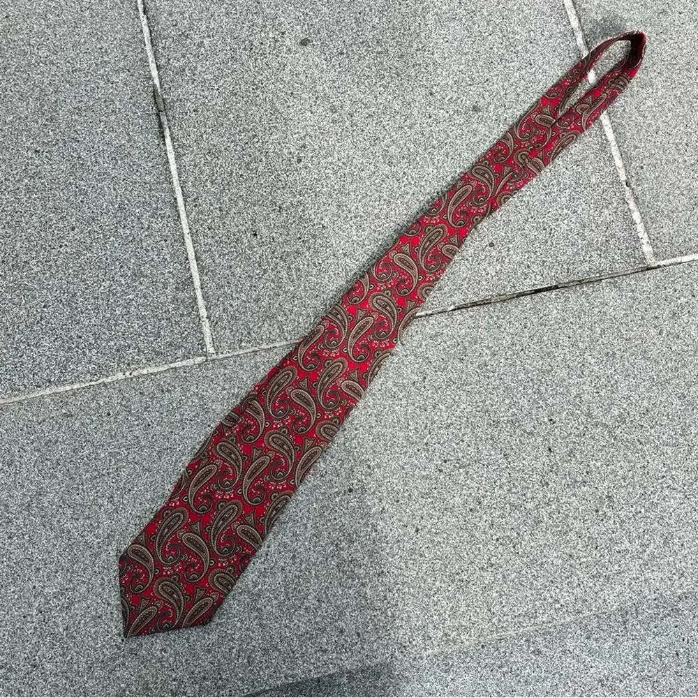 Hardy Amies Paisley Red Silk Tie 90s Business Office London 63” Long Vintage
